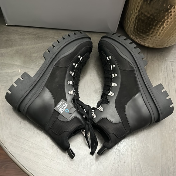 Vionic Jaxen Women's Arch Supportive Combat Boots - Picture 9 of 13